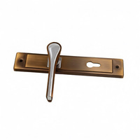 Poignées de porte en bronze antique de qualité supérieure sur plaque et serrures pour portes intérieures classiques de luxe