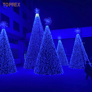 Arbre de Noël géant d'affichage de village lumineux LED RVB dynamique programmable DMX de haute qualité sur mesure pour l'extérieur - Product Image 3