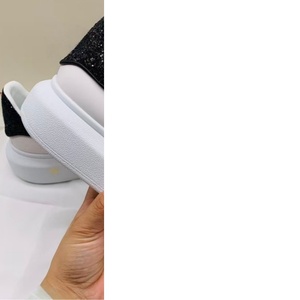 American-style fashionable trend board shoes of high-quality rubber sole, thick <b>heel</b>, white leather, suitable for walking. - Product Image 2