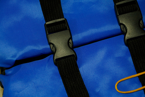 للبيع بالجملة سترات نجاة قابلة للنفخ من فوم EPE عالي الطفو للبالغين والأطفال قابلة للنفخ لإنقاذ المياه بدون سترة قابلة للنفخ لإنقاذ الحياة - Product Image 2