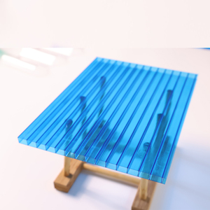 Modern Design Polycarbonate Twin- Wall Hollow Sheet for Hotel <strong>Plastic</strong> Greenhouses <strong>Roofing</strong> Green Color - Product Image 3