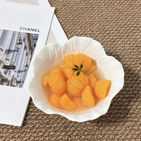 OEM Morden Luxury White Emboss Ceramic Fruit Bowls Porcelain Serving Dessert Ceramic Plate and Bowl Set for Catering Kitchen Use