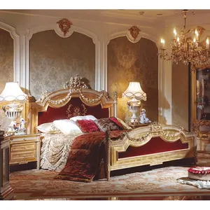 Imagem de quarto de móveis rococo de madeira, design clássico italiano de alta qualidade, cor de ouro antiga