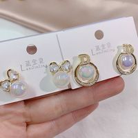 Boucles d'oreilles clous en argent S925 avec micro-pavés de zircon pour femmes, boucles d'oreilles clous scintillantes en zircon et perle hyperbole