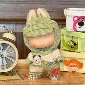 Lindo juguete de dibujos animados de segunda generación de 17cm personalizable <span class=keywords><strong>abrigo</strong></span> de bebé reemplazable plástico <span class=keywords><strong>Rab</strong></span> tela vestido de vinilo para muñeca Universal - Product Image 3