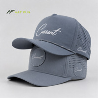 Casquette de baseball en nylon 5 panneaux personnalisée de haute qualité avec logo tissé, trou découpé au laser, imperméable, séchage rapide, pour le golf et le sport