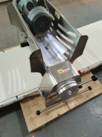 Laminoir de pâte à pâte feuilletée de beurre de dessus de table d'acier inoxydable