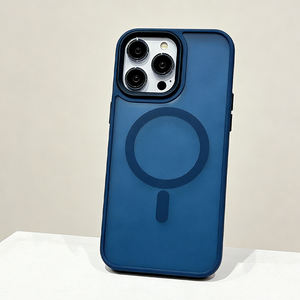 Funda Magnética <span class=keywords><strong>Invisible</strong></span> Personalizada para Teléfono 15/16/17 Pro Max, Semi-Transparente, Acabado Mate, Resistente a Impactos, TPU+PC - Product Image 4