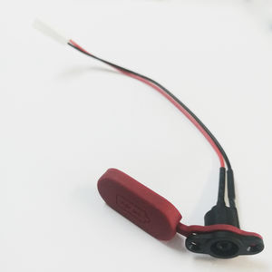 Nouvelle image pour l'interface de charge de la <span class=keywords><strong>trottinette</strong></span> électrique <span class=keywords><strong>Xiaomi</strong></span> M365, interface de <span class=keywords><strong>batterie</strong></span>, capuchon de trou, skateboard, ABS, port de charge électrique - Product Image 5