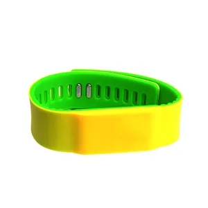 Wholesale Adjustable Rfid 125khz Rfid Silicone Rubber Wristband Waterproof Bracelets