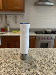 <strong>Portable</strong> Rechargeable Mini <strong>Vacuum</strong> Sealer Handheld Lithium Battery <strong>Vacuum</strong> Machine Reusable Plastic Material Sealing Food <strong>Vacuum</strong> - Product Image 3