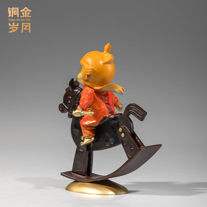 Figura Artística de Latón de Niña en Caballo Balancín, Adorno Decorativo para Oficina/Escritorio, Colección Cobre y Oro - Product Image 4