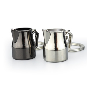 Porte-clés Premium Tasse <span class=keywords><strong>à</strong></span> <span class=keywords><strong>Café</strong></span> 3D avec Mini Cafetière et Artisanat Métallique pour Cadeau d'Affaires Promotionnel d'Entreprise Vente en Gros - Product Image 3