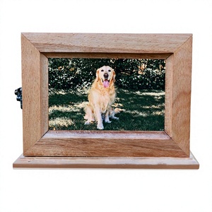 Urna Funeraria de Madera Natural para Cenizas de Mascotas con Marco de Fotos Personalizable, Diseño Rectangular para Cenizas Humanas Adultas - Product Image 1