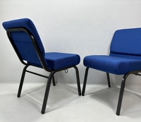 Fauteuil d'Église Vente en Gros Pas Cher 18,5 Pouces avec Logo Personnalisé, Cadre en Fer, Empilable, Coussin Épais et Verrouillable
