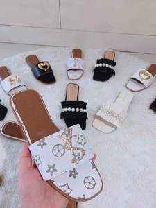 <span class=keywords><strong>Sandali</strong></span> Estivi da <span class=keywords><strong>Donna</strong></span> alla Moda, Ciabatte da Esterno Semplici e Comode, Scarpe da <span class=keywords><strong>Donna</strong></span> Leggere e Confortevoli in <span class=keywords><strong>Taglie</strong></span> <span class=keywords><strong>Grandi</strong></span> - Product Image 4