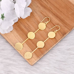 Pendientes Colgantes de Latón Antiguo para Mujer, Pendientes Geométricos Minimalistas, Pendientes de Diseño de Latón de Alta Calidad, Pedido al por Mayor - Product Image 3