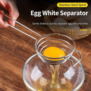 ที่ตีไข่สแตนเลสเกรดเชิงพาณิชย์ รูปทรงเกลียว แข็งแรงทนทาน ดีไซน์หูเกี่ยว ใช้งานง่าย ทำความสะอาดง่าย ใช้กับเตาอบได้ รับทำโลโก้ตามสั่ง สำหรับร้านอาหาร - Product Image 1