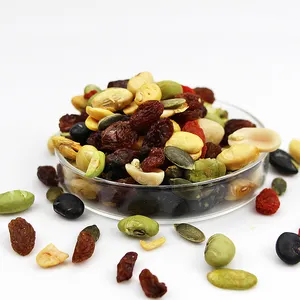 Wholesale Mixed Snacks Box Dry Fruits and Nuts Healthy Food Mixed Nuts