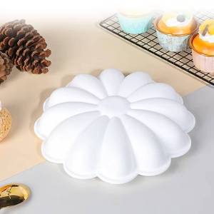 MUYULINS Factory can customize sunflower-shaped molds, LFGB non-stick BPA-free <b>silicone</b> mousse cake <b>baking</b> molds - Product Image 3