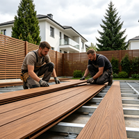 Échantillon disponible de terrasses en composite WPC, planches de terrasse extérieures imperméables, grain de bois personnalisé pour les importateurs en essai