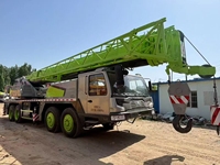 Grue de construction automobile Zoomlion ZTC 700V d'occasion, année 2021, à bas prix – Grue hydraulique sur camion à flèche télescopique de 70 tonnes d'occasion