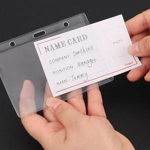 FOSKA 100 <span class=keywords><strong>Porte</strong></span>-cartes d'identité transparents horizontaux flexibles en <span class=keywords><strong>plastique</strong></span> pour étudiants avec attaches à clip pour protéger les cartes d'identité - Product Image 5