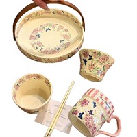 Handgemaakte keramische fruitmand met bloemenpatroon, multifunctioneel decoratief mandje met houten handvat voor buiten dineren