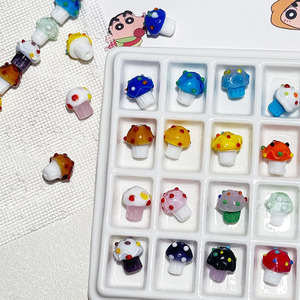 ลูกปัดแก้วลายจุดน่ารัก รูปเห็ด สำหรับทำเค้ก DIY สร้อยข้อมือ สร้อยคอ ลูกปัดแบบหลวม อุปกรณ์ตกแต่ง - Product Image 4