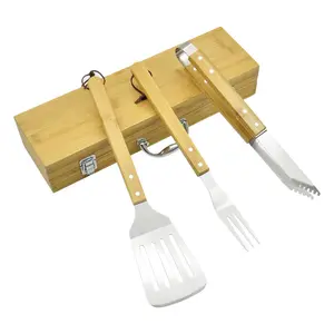 Hot Sale Wholesale Portable 3 Pcs BBQ Outdoor Tools Set Multi Accessories BBQ Tools With Bamboo Handle In Bamboo Case
