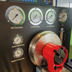 12-Zylinder Euro 2 Zweistufiger Hochdruck BD960 Digitaler Diesel-Einspritzpumpen-Prüfstand <span class=keywords><strong>12PSB</strong></span> - Product Image 4