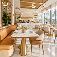 Ensemble de mobilier de salle à manger contemporain pour hôtel avec tables en marbre, banquette, comptoir de buffet et chariot de service