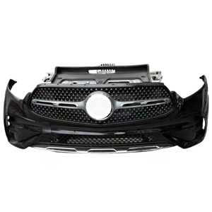 Kit avant noir <span class=keywords><strong>d</strong></span>'occasion pour Mercedes-Benz <span class=keywords><strong>GLC</strong></span> X254 2022, en ABS, comprenant calandre, phare antibrouillard et barre anti-collision, ajustement universel - Product Image 1