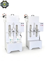 Machine de remplissage semi-automatique haute précision à deux extrémités WF-PP pour le lait et l'alcool en canettes et en bouteilles