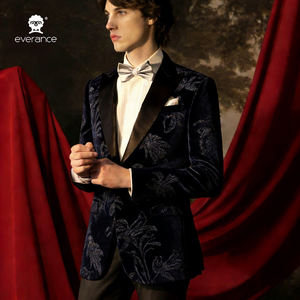 <span class=keywords><strong>Costume</strong></span> de cérémonie <span class=keywords><strong>sur</strong></span> <span class=keywords><strong>mesure</strong></span> haut de gamme croisé style italien 100 % laine coupe ajustée pour homme d'affaires, témoin ou mariage - Product Image 4