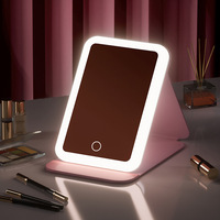 Offre spéciale Nouveau bureau portable pliable USB rechargeable LED ajuster la lumière miroir de maquillage décoration de la maison ensemble