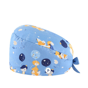 Gorros Quirúrgicos Personalizados al por Mayor con Forro de Satén, Soporte para Porta-Credenciales y Estampado de Dibujos Animados para Profesionales Médicos - Product Image 3