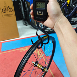 Ferei M451 20 英寸碳纤维碟刹自行车车轮超轻刚性耐用无内胎低维护 <span class=keywords><strong>BMX</strong></span> - Product Image 6