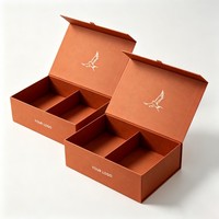 Scatola Regalo Rigida di Lusso Personalizzata con Chiusura Magnetica, Cofanetto in Cartone Premium con Coperchio a Ribalta