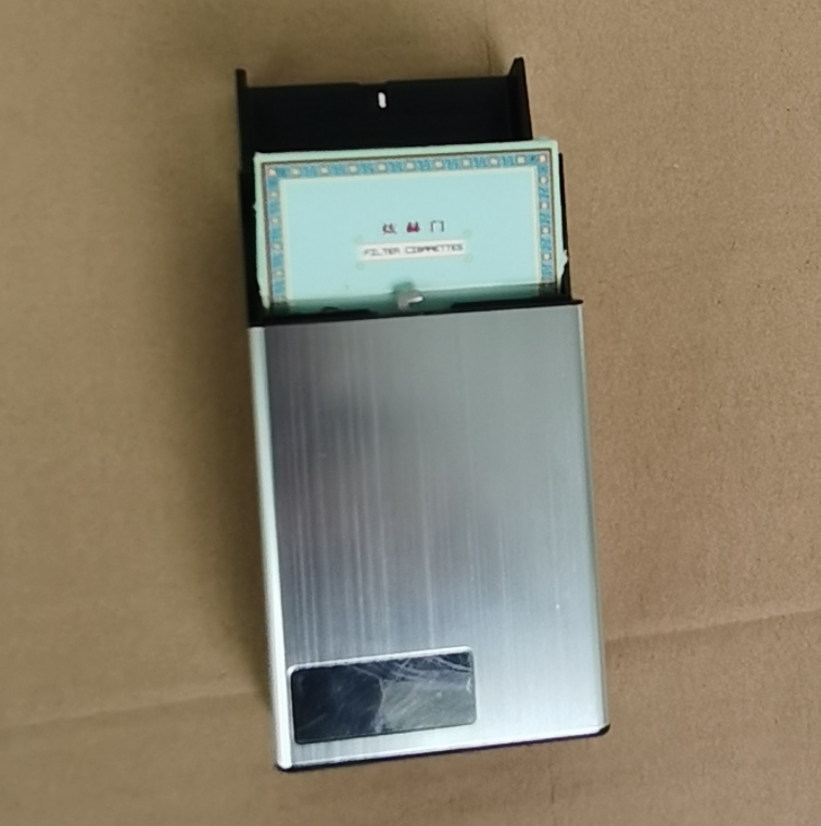 small cigarette case Ea180 100mm Vintage Small Empty Waterproof Box Holder Luxury Cases  Personalized Waterproof Custom Metal Leather Cigarette Case