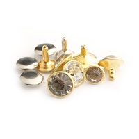 Vente directe d'usine haut de gamme bricolage boutons en métal personnalisé Rectangle Rivets tuyau perceuse capuchon clou pour vêtements sacs en gros