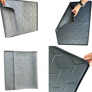 Eco Friendly Rectangular Non slip Silicone <b>Pet</b> <b>Mat</b> with Solid Pattern Hand Wash 250g for All Seasons Dogs Cats Pad Dish - Product Image 4