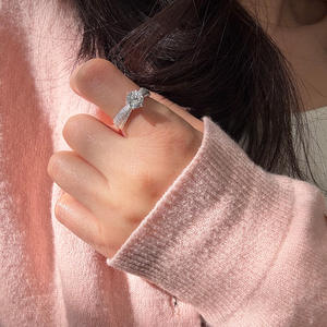 Anillo Solitario de Plata de Ley 925, Anillo de Compromiso de Boda Redondo, Anillo Clásico de Aniversario para Esposa o Novia - Product Image 5