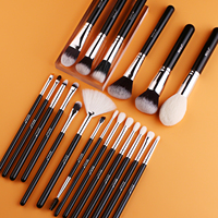 Ensemble de pinceaux de maquillage en cheveux synthétiques végétaliens de luxe de haute qualité fond de teint de beauté pinceaux de marque privée personnalisables