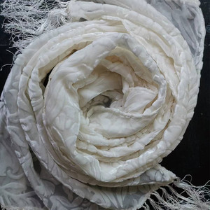 الطبيعي الأبيض يحرق بها الحرير المخملية وشاح مع الطبيعي الأبيض فيسكو هامش ل دهان داي - Product Image 3