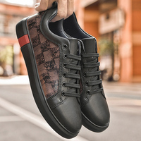 Chaussures de skate pour hommes, baskets tendance à carreaux et rayures, en cuir, basses, à lacets, plates, rétro, légères et respirantes