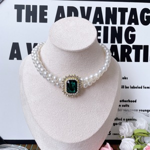 Collar de Lujo para Mascotas con Doble Capa de Diamantes Artificiales para Perros y Gatos - Product Image 6