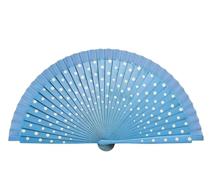 Abanico Plegable Español para Mujer, Retro, de Bambú Tallado, Arte Folclórico Hecho a Mano, Diseño de Amor, Regalo de Negocios y Abanico para Danza - Product Image 2