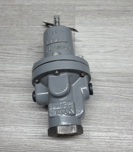 Régulateur à diaphragme auto-alimenté à grand débit pour le contrôle industriel du gaz, de la vapeur et de l'eau dans le secteur pétrochimique - Product Image 2