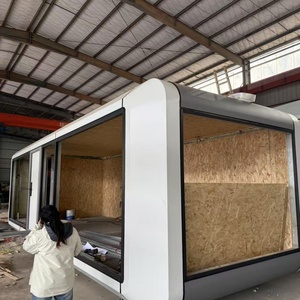 Maisonnette moderne en forme de pomme, maisonnette préfabriquée durable en kit avec panneaux sandwich, idéale pour hôtel, complexe hôtelier, bureau et boutique - Product Image 1